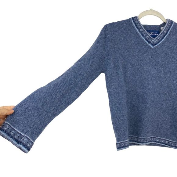 Vintage Wool V-neck Sweater Nordic Pastel Blue Boxy Soft - Picture 5 of 6